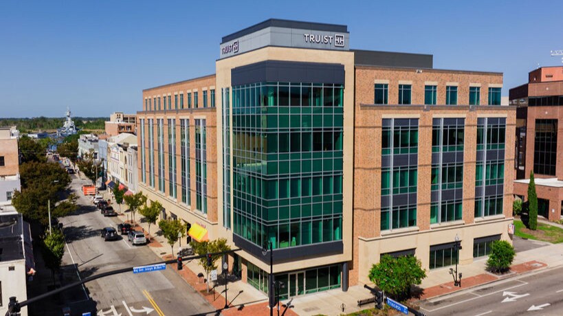 More Photos Of 101 N 3rd St, Wilmington Office For Sale