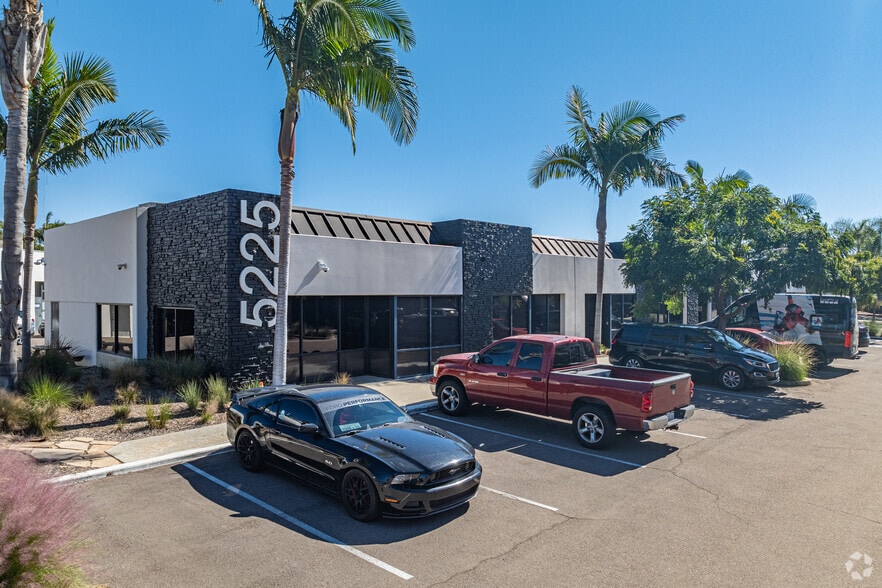 More Photos Of 5205 Avenida Encinas, Carlsbad Unknown For Lease