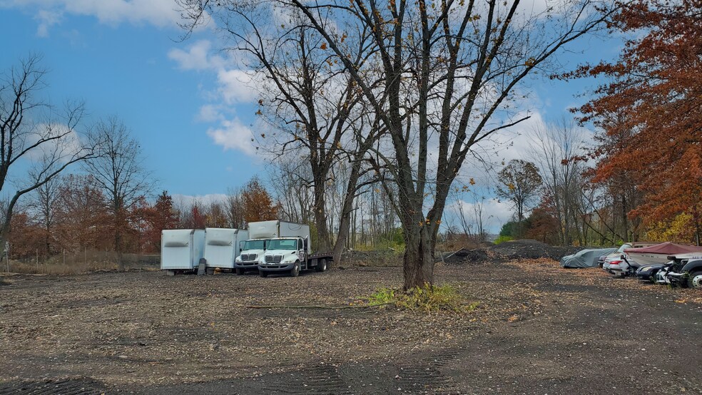 More Photos Of 788 Taylor Station Rd, Gahanna Service For Sale