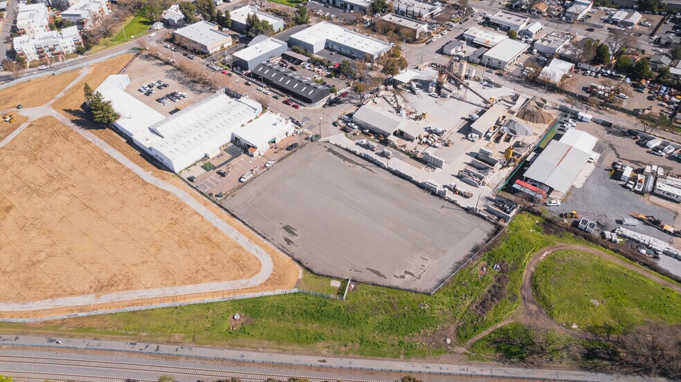 More Photos Of 1143 Briggs Ave, Santa Rosa Land For Lease