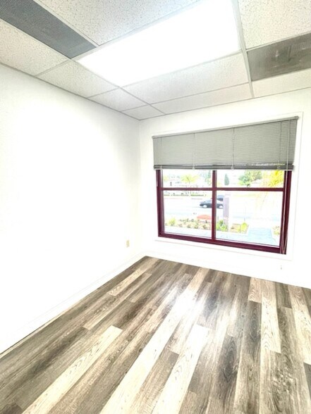 More Photos Of 121 W Whittier Blvd, La Habra Medical For Lease