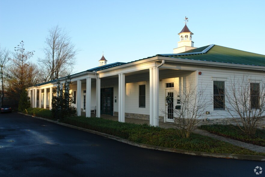 More Photos Of 12921 W US Highway 42, Prospect Medical For Lease