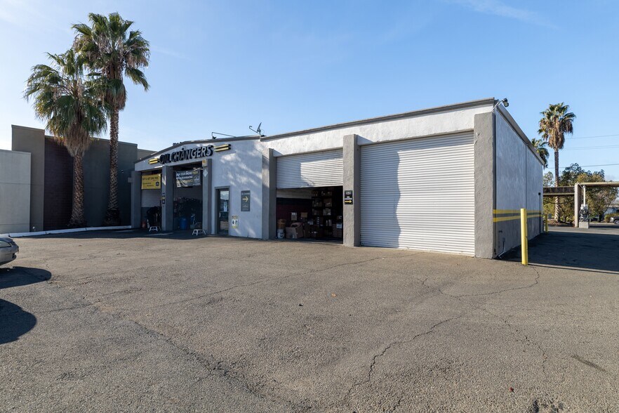 More Photos Of 2653 Old 1st St, Livermore Auto Repair For Sale