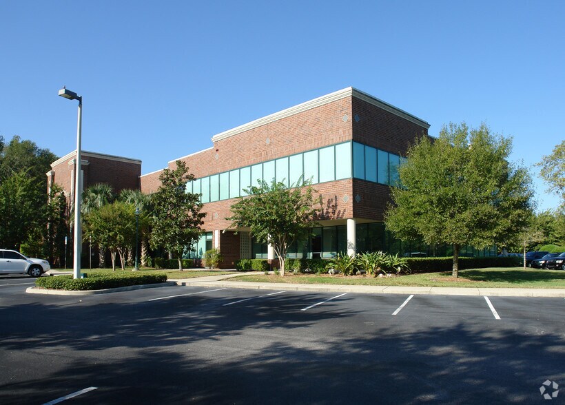 More Photos Of 735 Primera Blvd, Lake Mary Office For Lease