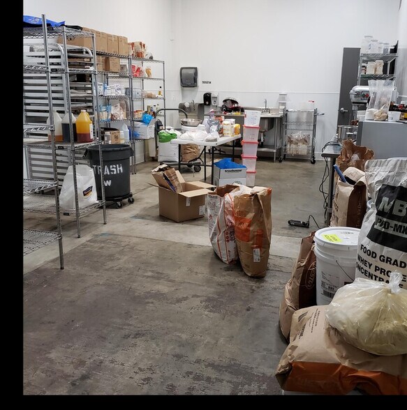 More Photos Of 13294 Ralston Ave, Sylmar Warehouse For Sale