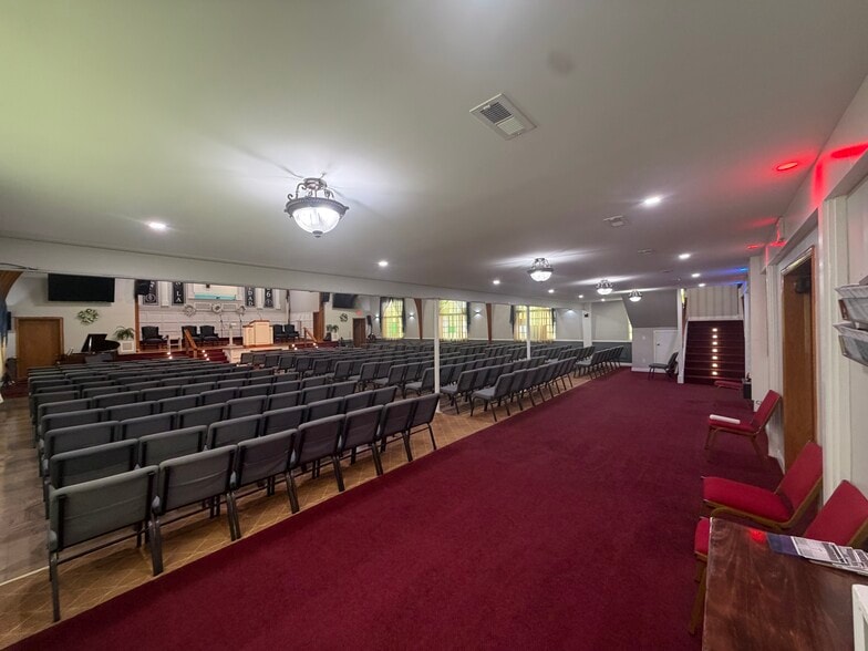 More Photos Of 4743 Northcote Ave, East Chicago Specialty For Sale