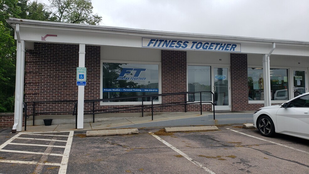 More Photos Of 80-90 Copeland Dr, Mansfield Storefront Retail Office For Lease