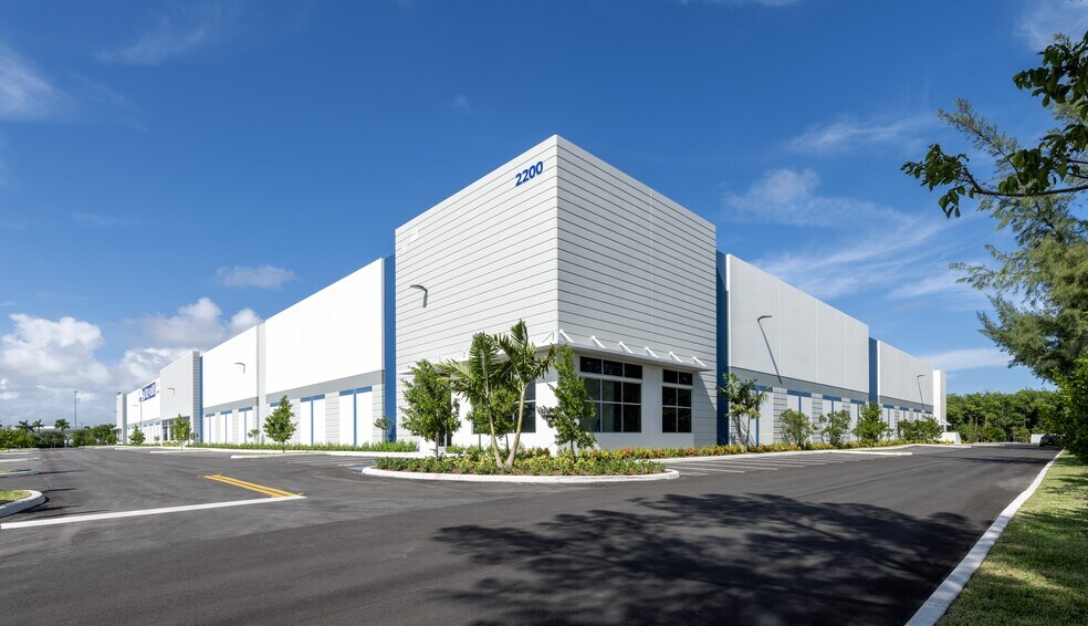 Primary Photo Of 2200 NE 7th Ave, Dania Beach Distribution For Lease