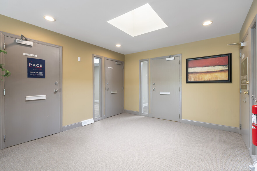 More Photos Of 1410 Russell Rd, Paoli Medical For Lease