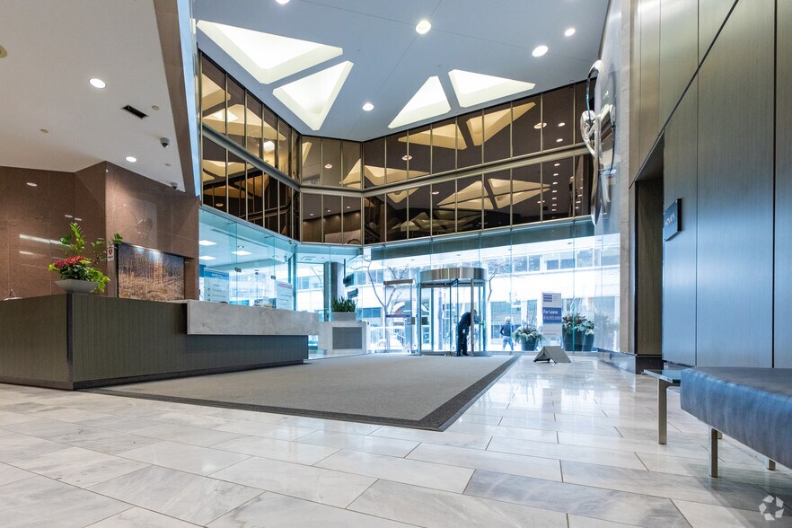More Photos Of 70 University Ave, Toronto Office For Lease