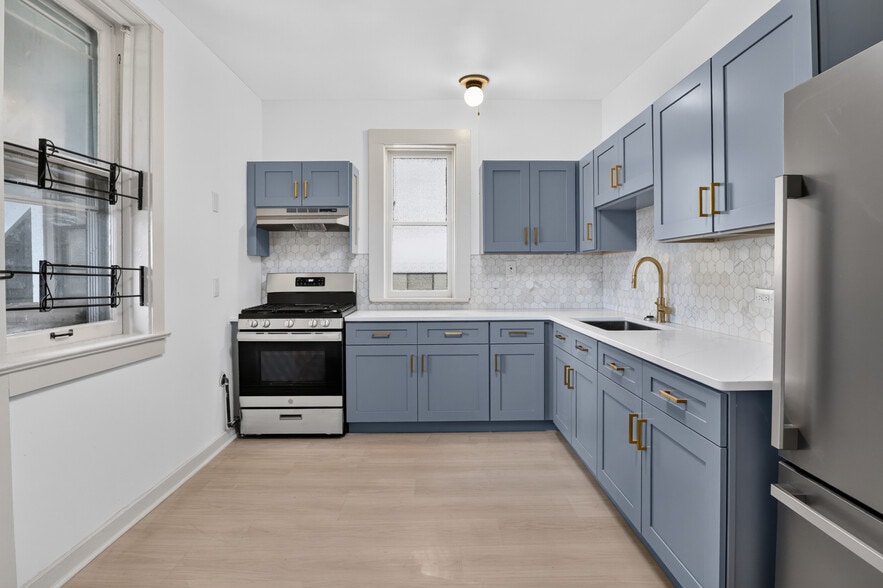 More Photos Of 1528 E 74th Pl, Chicago Apartments For Sale