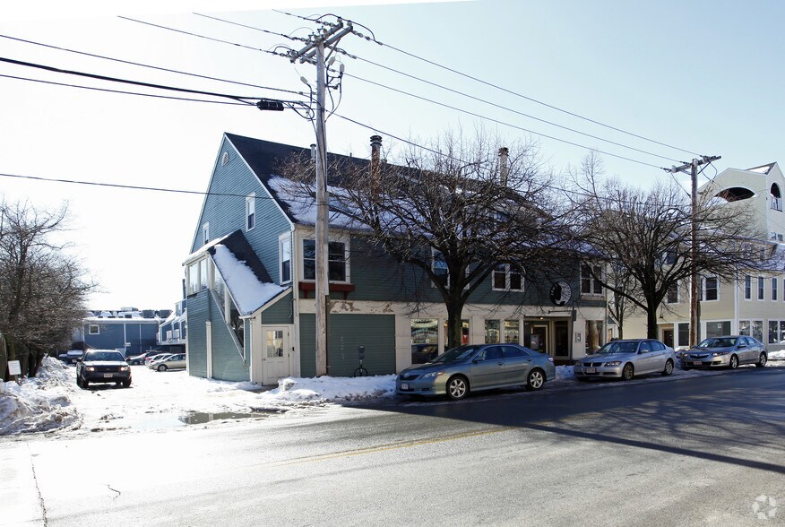More Photos Of 70-102 Wharf St, Salem Apartments For Lease