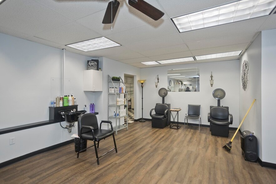 More Photos Of 62 westfield St, West Springfield Office For Sale