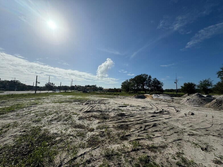 More Photos Of 1834 Berkley Road, Auburndale Land For Sale