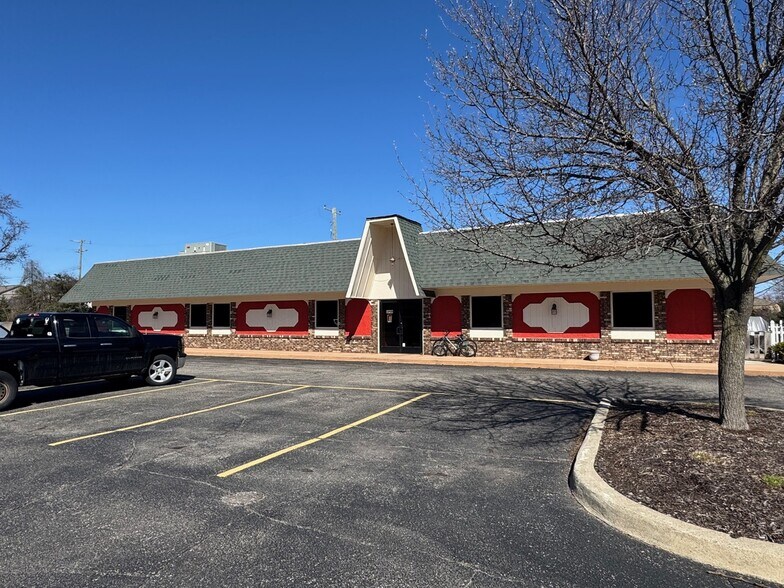 More Photos Of 50285 Mound Rd, Shelby Township Specialty For Sale