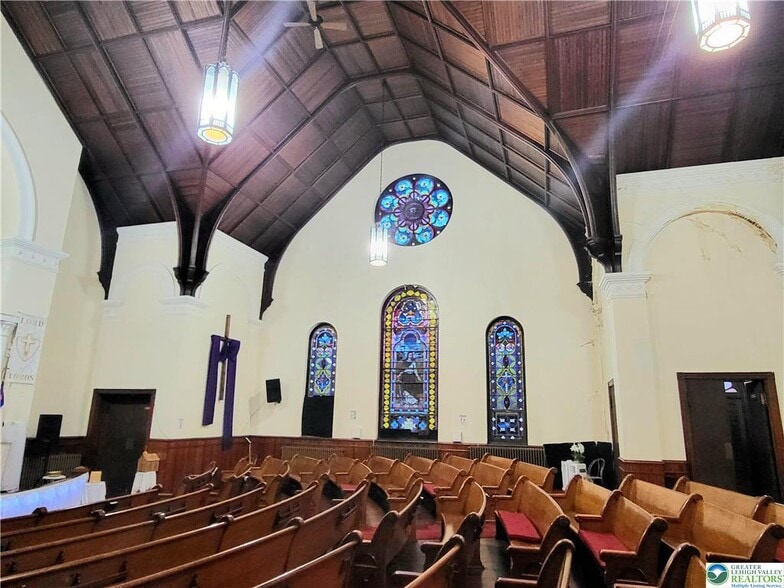 More Photos Of 425-429 Walnut St, Catasauqua Religious Facility For Sale