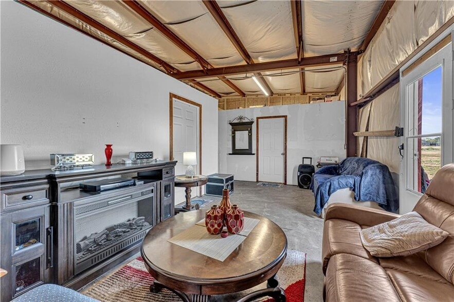 More Photos Of 19731 Nokes Farm Rd, Siloam Springs Trailer Camper Park For Sale