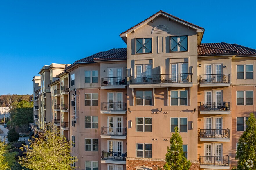 More Photos Of 901 Abernathy Rd, Sandy Springs Apartments For Sale