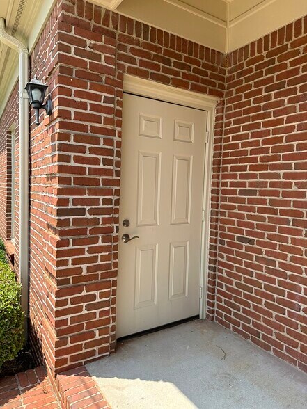 More Photos Of 573 Concord Rd SE, Smyrna Medical For Lease