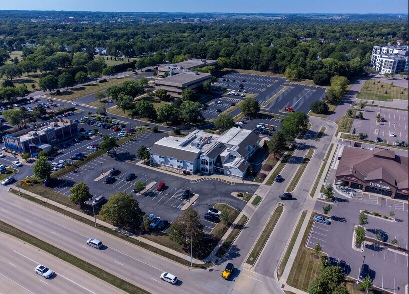 More Photos Of 7102 Mineral Point Rd, Madison Healthcare For Sale