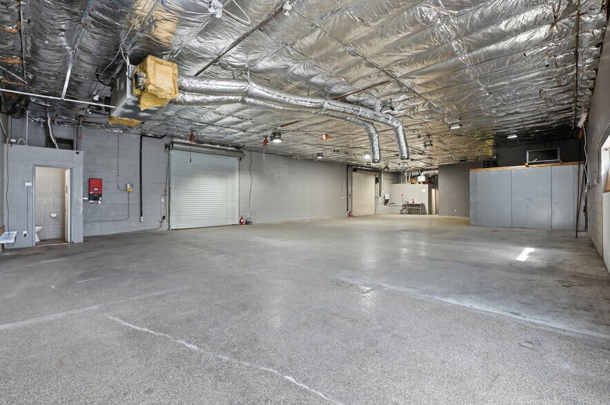 More Photos Of 120 N Pacific St, San Marcos Warehouse For Sale