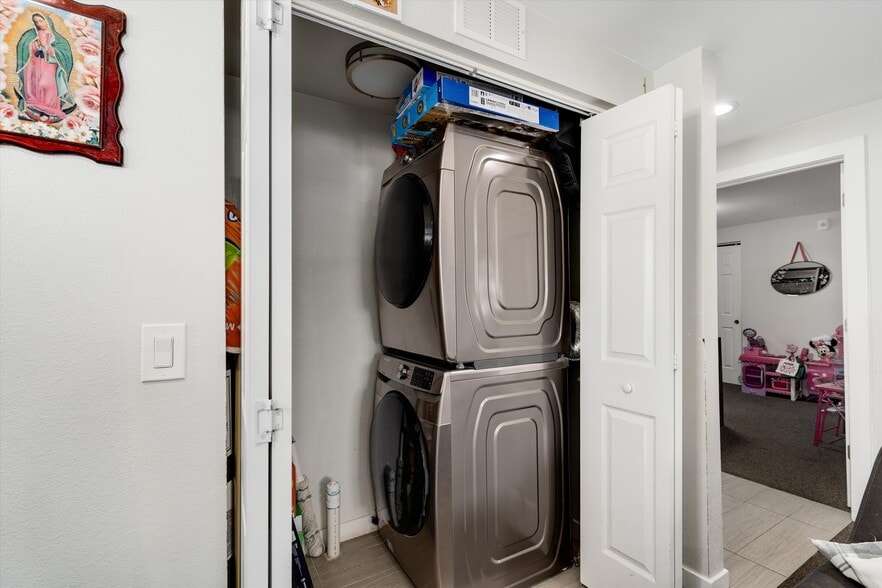 More Photos Of 3530 W Lehigh Ave, Denver Apartments For Sale