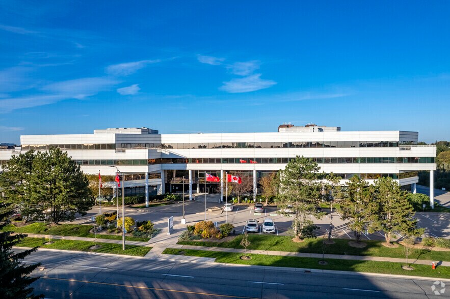 More Photos Of 2233 Argentia Rd, Mississauga Coworking Space