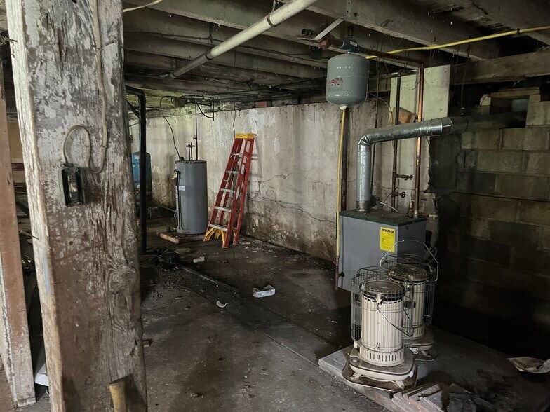 More Photos Of 895 Old River Rd, Thornhurst Specialty For Sale