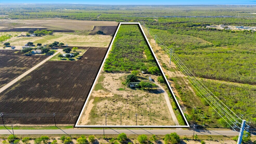 More Photos Of 596 Mauermann Rd, San Antonio Land For Sale