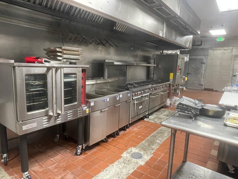 More Photos Of 220 NW 180th Ave, Pembroke Pines Restaurant For Sale