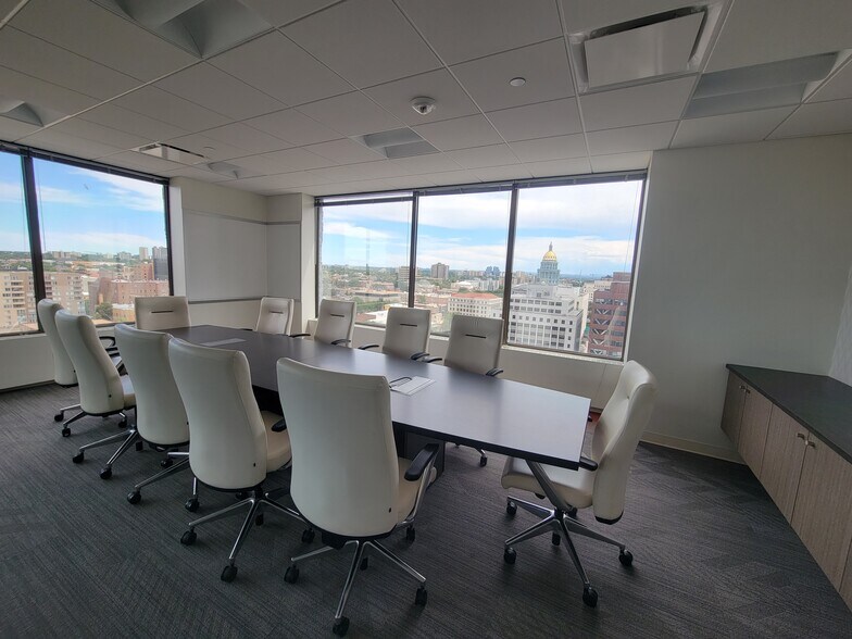 More Photos Of 1660 Lincoln St, Denver Coworking Space