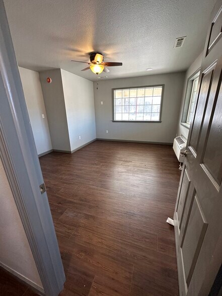 More Photos Of 115 E Van Buren, Eureka Springs Apartments For Sale