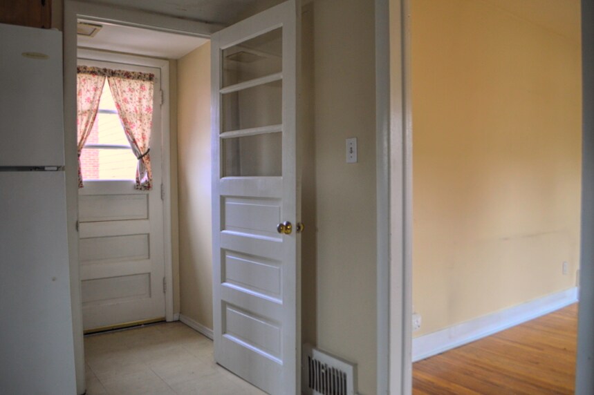 More Photos Of , Batavia Unknown For Sale