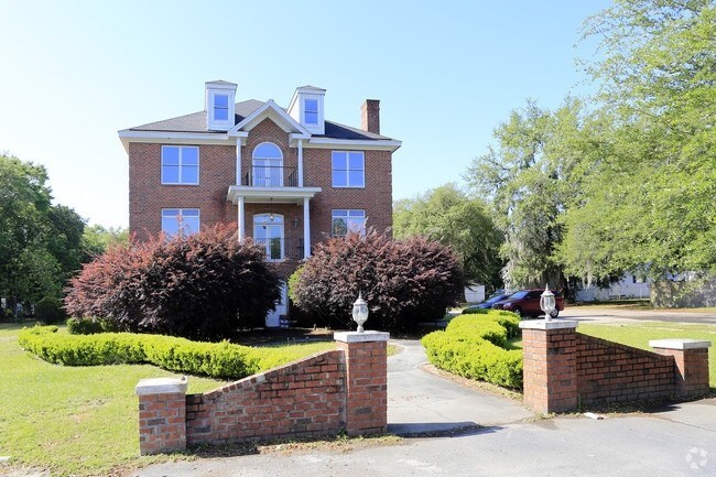 More Photos Of 1495 Remount Rd, North Charleston Office Residential For Sale