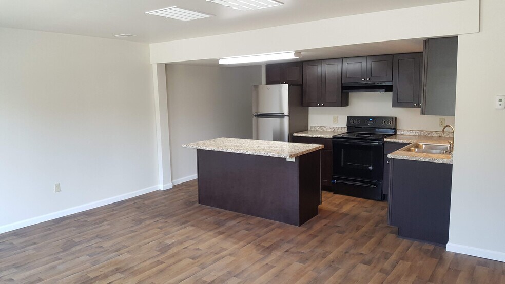 More Photos Of 7201 Maple Valley Rd, Brown City Apartments For Sale