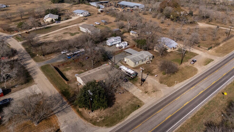 More Photos Of 505 TX-173, Hondo Multifamily For Sale