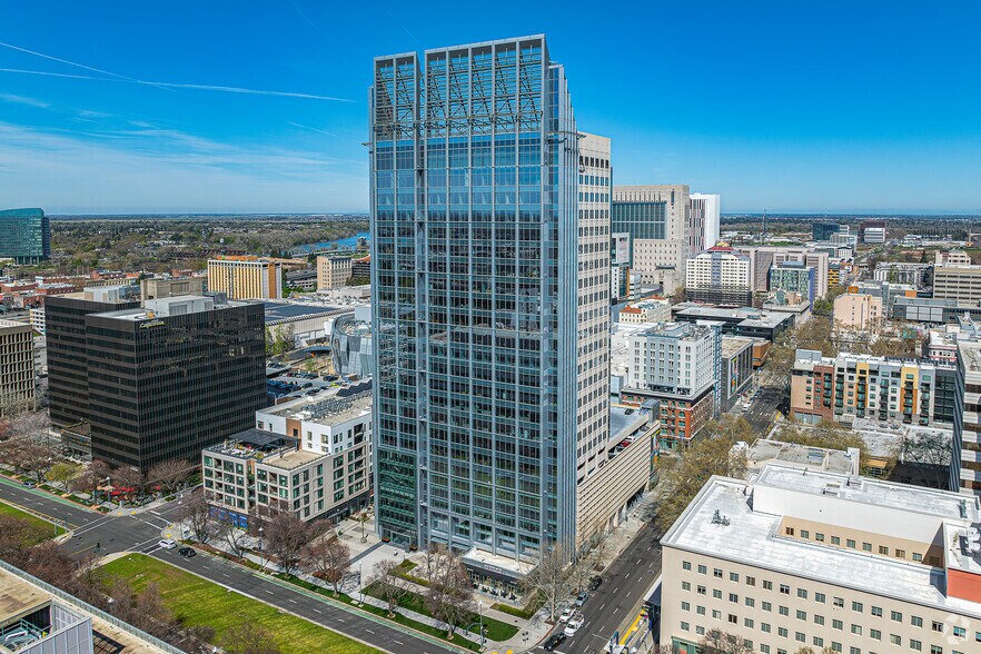 Primary Photo Of 621 Capitol Mall, Sacramento Office For Lease