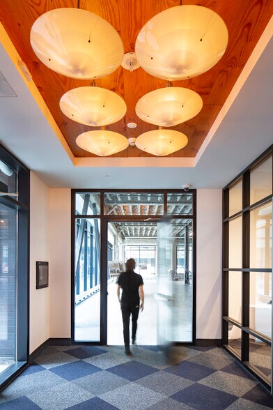 More Photos Of 428 Minnesota St, Saint Paul Office For Lease