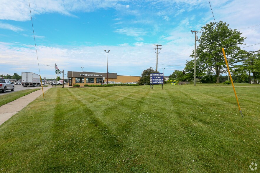 More Photos Of S Lapeer Rd @ Odanah St, Lake Orion Land For Lease