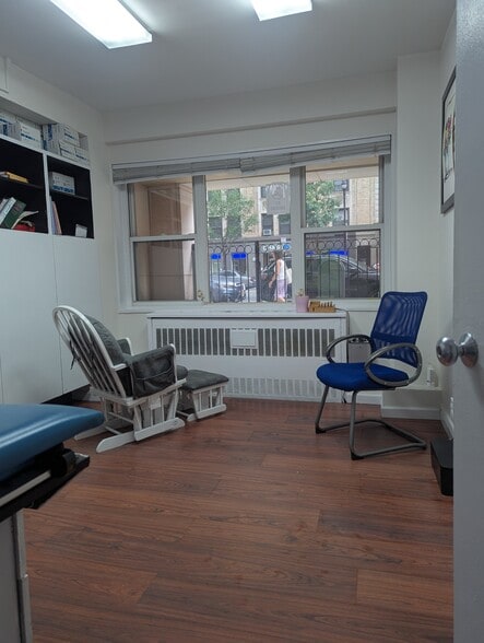 More Photos Of 11 E 86th St, New York Apartments For Sale