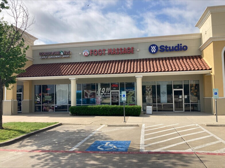 More Photos Of 2221-2321 Cross Timbers Rd, Flower Mound Unknown For Lease