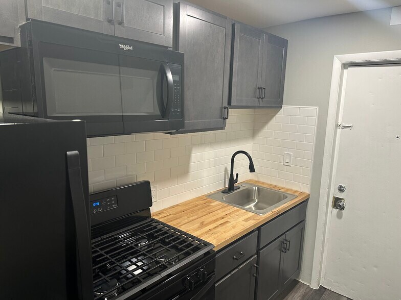 More Photos Of 607-609 Northampton St, Easton Apartments For Sale