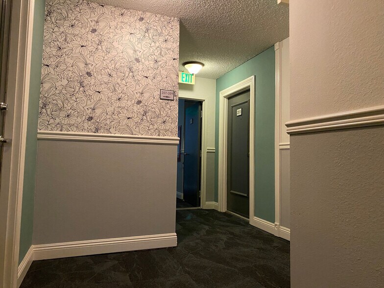 More Photos Of 8560 W Olympic Blvd, Los Angeles Apartments For Sale