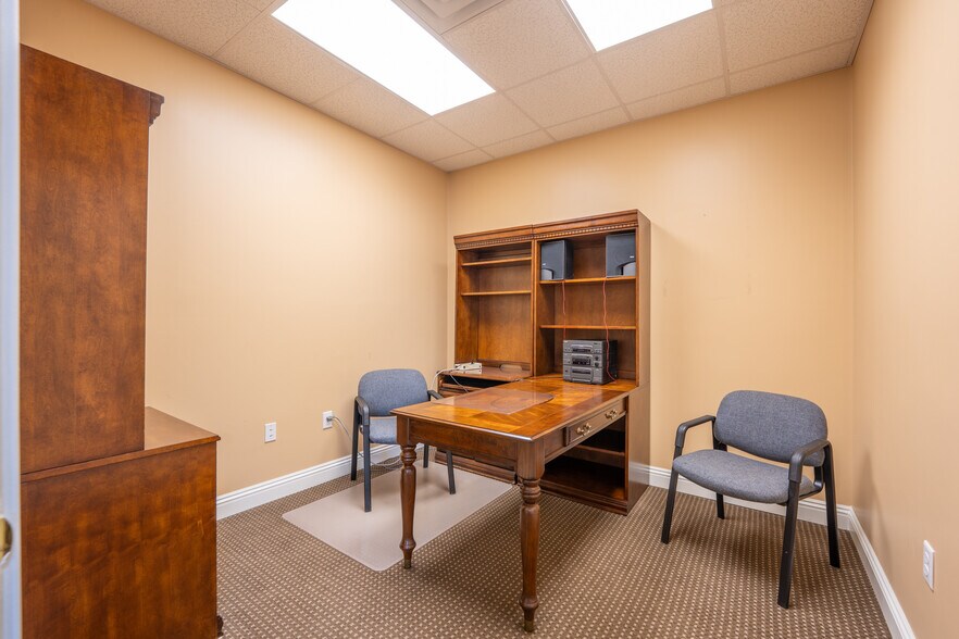 More Photos Of 2840 Ligonier St, Latrobe Office For Sale