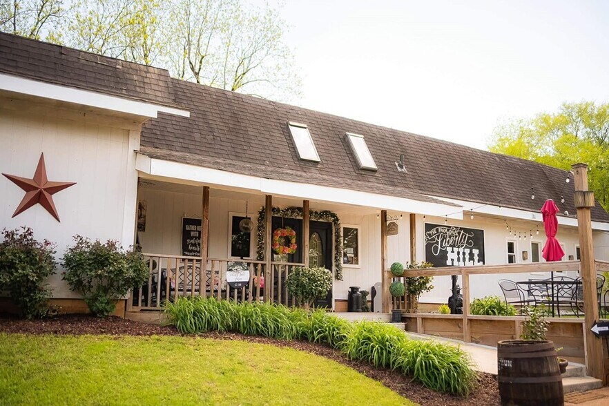More Photos Of 1948 Liberty Hill Rd, McCormick Specialty For Sale