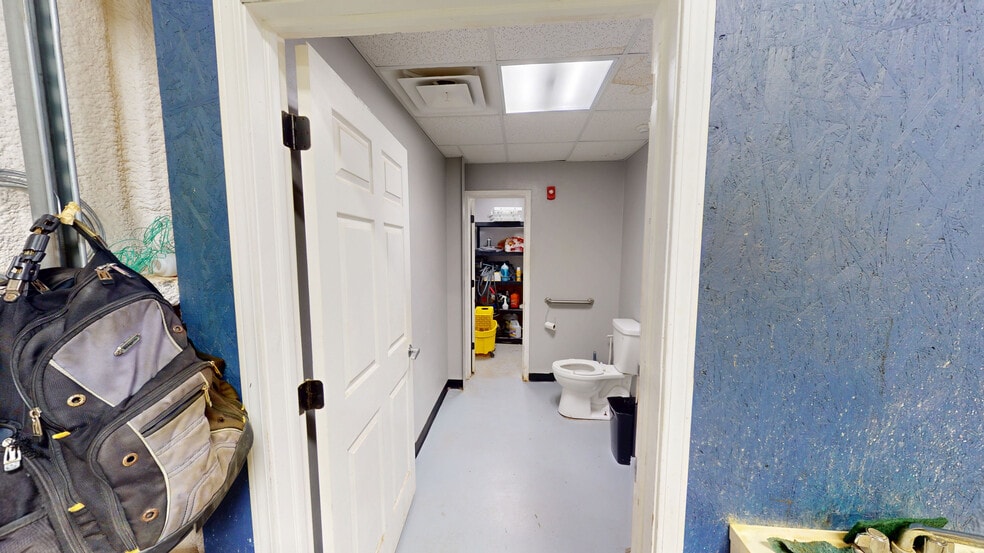 More Photos Of 12770 County Road 3580, Ada Sports And Entertainment For Sale