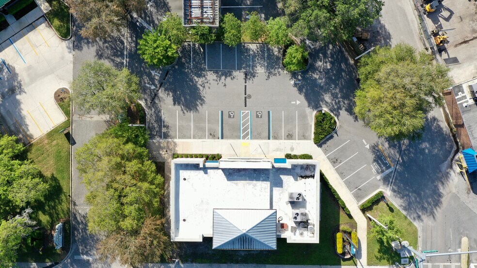 More Photos Of 11389 San Jose Blvd, Jacksonville Bank For Sale