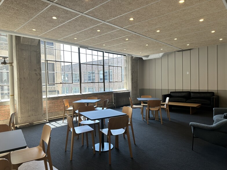 More Photos Of 328 S Jefferson St, Chicago Office For Lease
