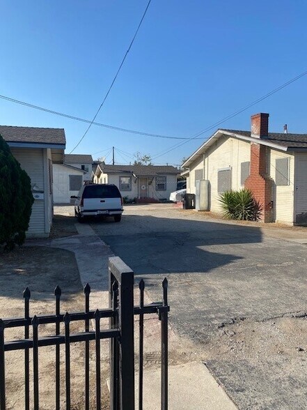 More Photos Of 6929-6933 Pine Ave, Bell Apartments For Sale