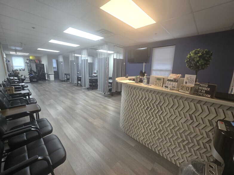 More Photos Of 881 Allwood Rd, Clifton Medical For Lease